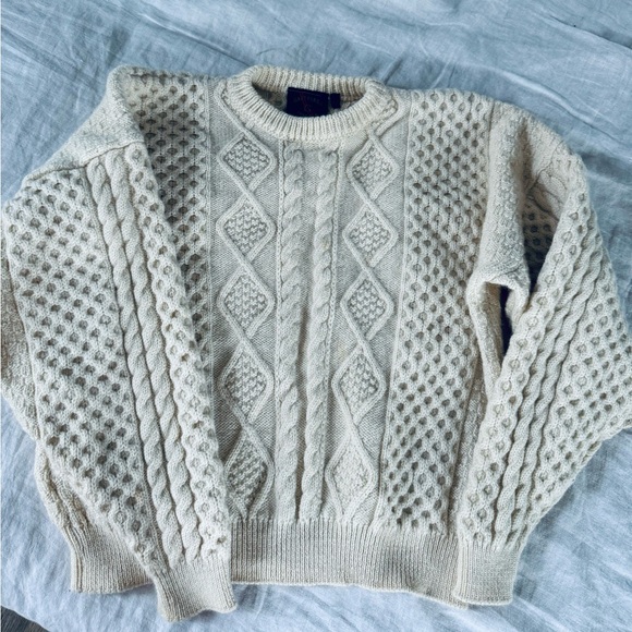 Gaeltarra Other - VTG Gaeltarra  made in Ireland cream 100% wool Medium men’s sweater